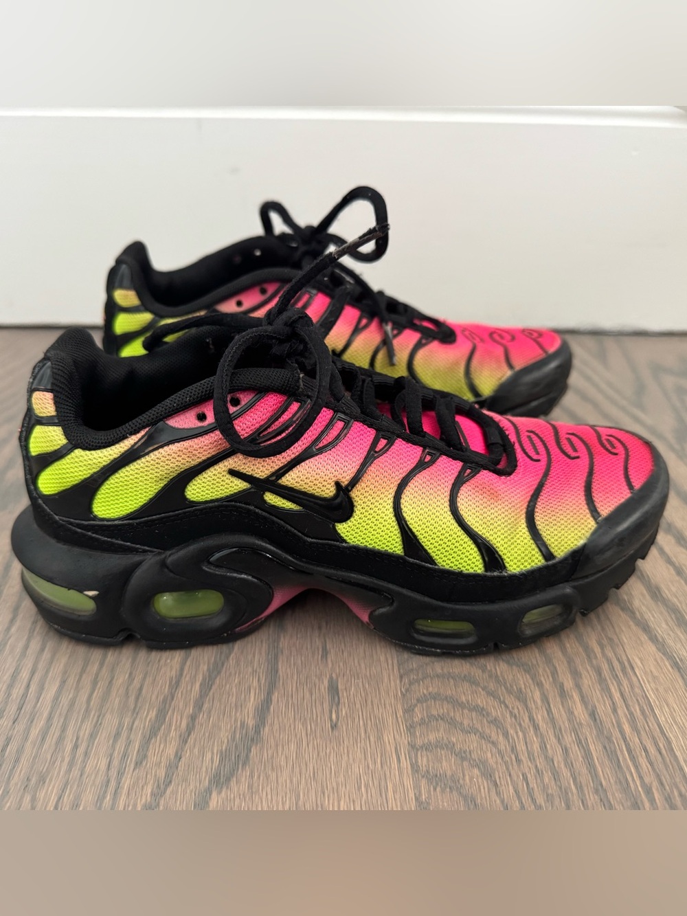 Nike Air Max Plus sneakers
